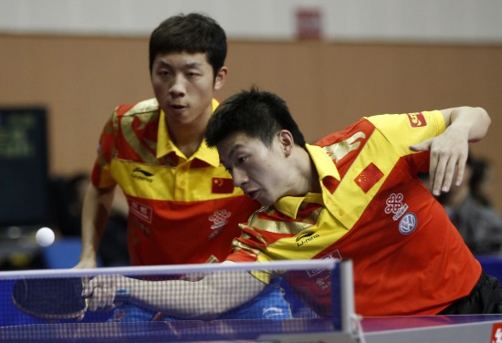 以其敏锐的 以其敏锐的